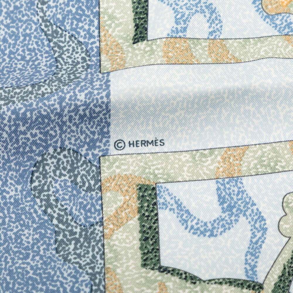 HERMES Blue Silk Scarf - Picture 6 of 8